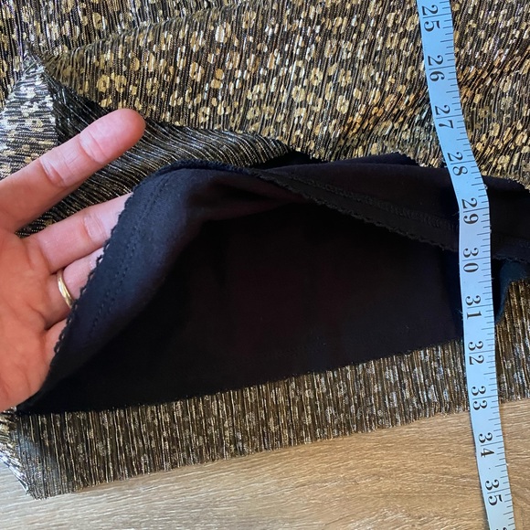 Maeve shimmer gold and black 16 skirt - Picture 7 of 12